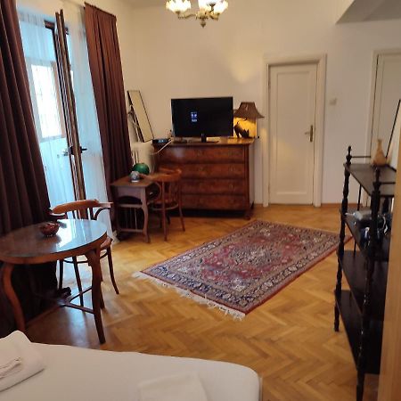 Accommodation Ateneu Palace Bükreş Dış mekan fotoğraf