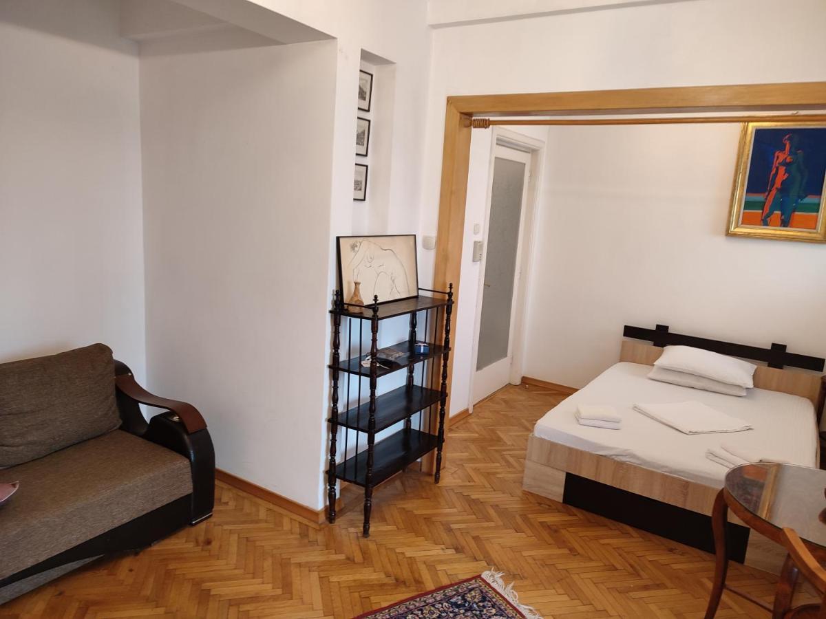 Accommodation Ateneu Palace Bükreş Dış mekan fotoğraf