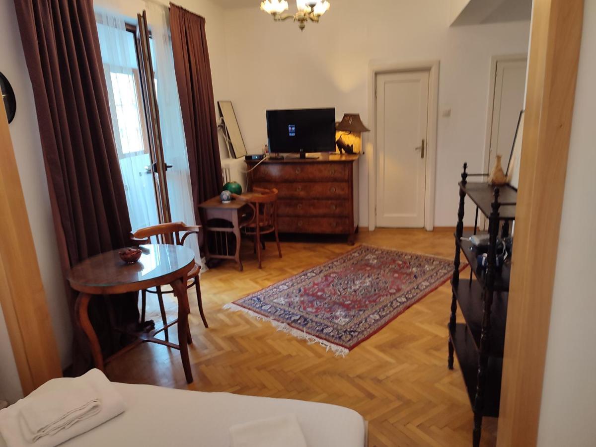 Accommodation Ateneu Palace Bükreş Dış mekan fotoğraf